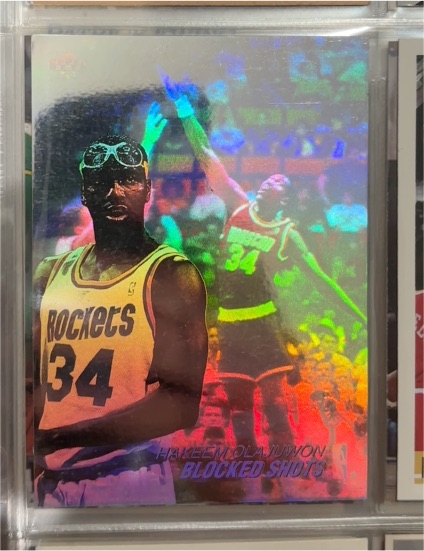 1991-92 Upper Deck #AW8 Hakeem Olajuwon Award Winner Holograms — front