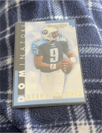 2000 Donruss Dominators #D-46 Steve McNair — front