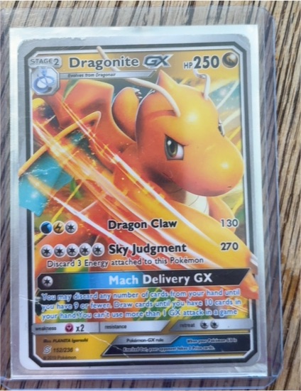 2018 Pokémon SM11 #069 Dragonite GX — front