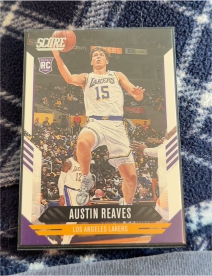 2021-22 Panini Chronicles Score #136 Austin Reaves — front