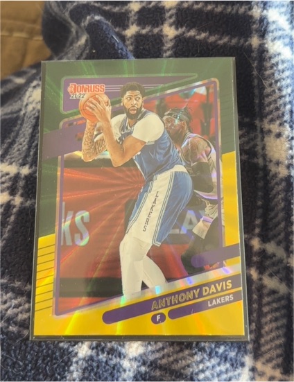 2021-22 Donruss #172 Anthony Davis — front