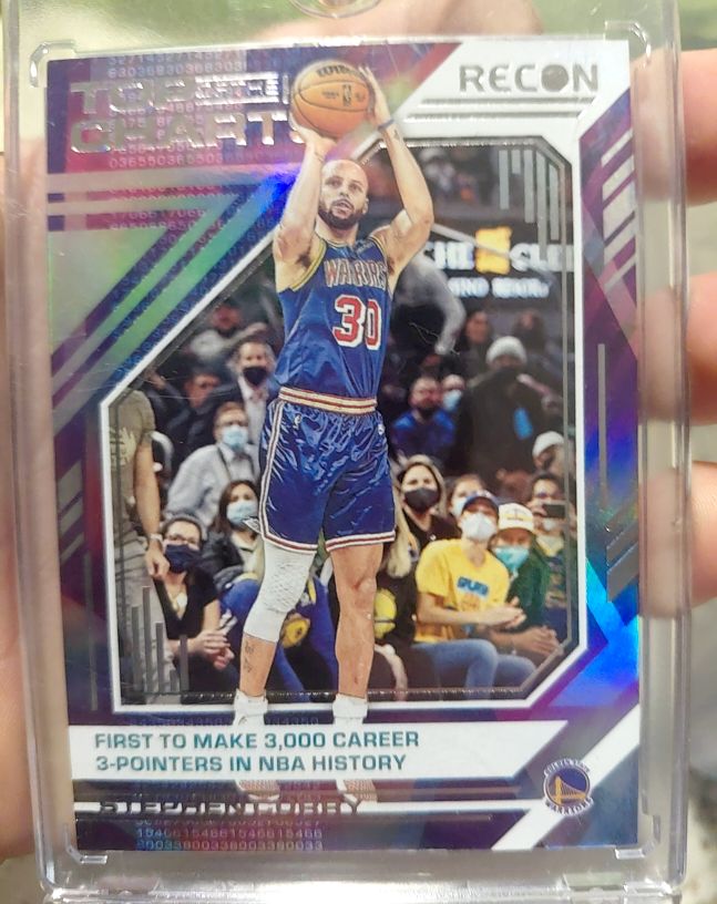 2021-22 Panini Recon Top of the Charts #8 Stephen Curry — front