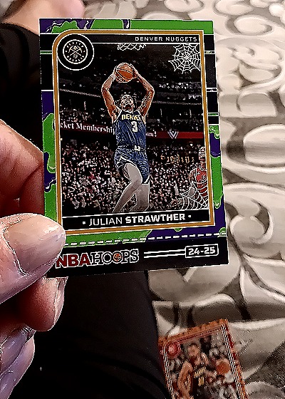 2024-25 Panini NBA Hoops Haunted Hoops #24-25 Julian Strawther — front