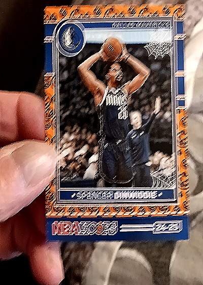 2024-25 Panini NBA Hoops #222 Spencer Dinwiddie — front