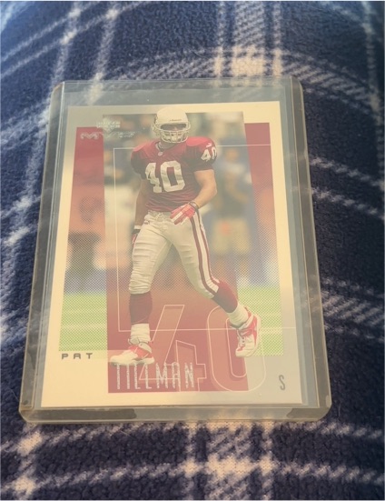 2001 Upper Deck MVP #7 Pat Tillman — front
