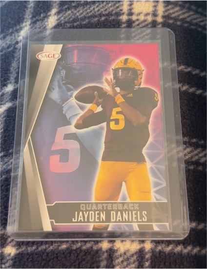 2022 SAGE Low Series #23 Jayden Daniels — front