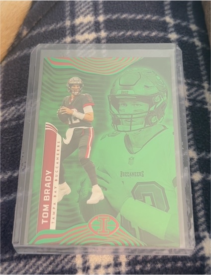 2022 Panini Illusions #91 Tom Brady — front