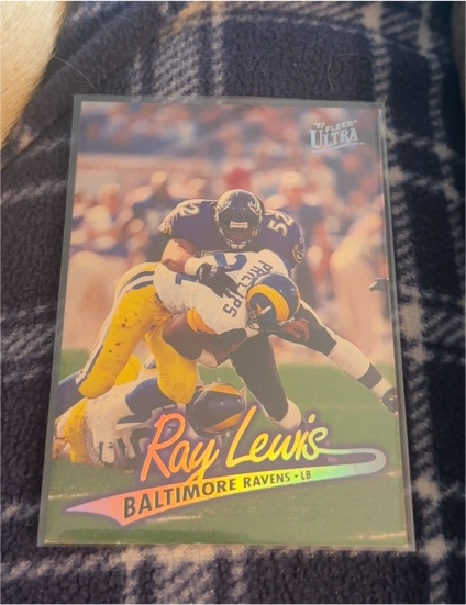 1997 Fleer Ultra #116 Ray Lewis — front
