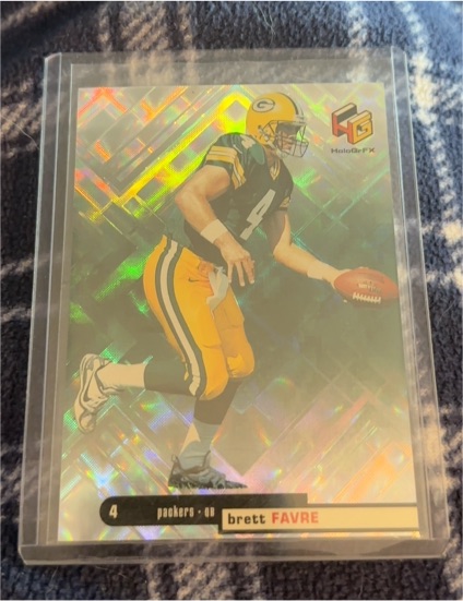 1999 Upper Deck HoloGrFx #20 Brett Favre — front