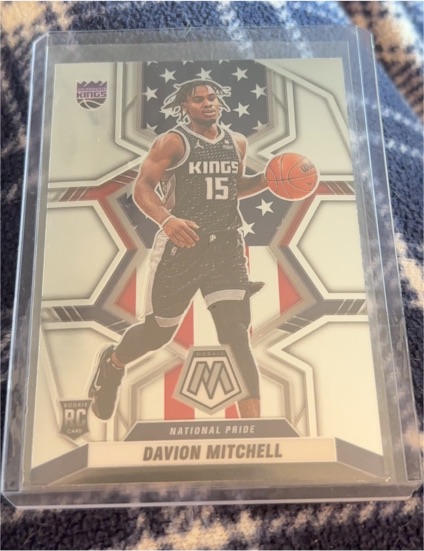 2021-22 Panini Mosaic #254 Davion Mitchell — front
