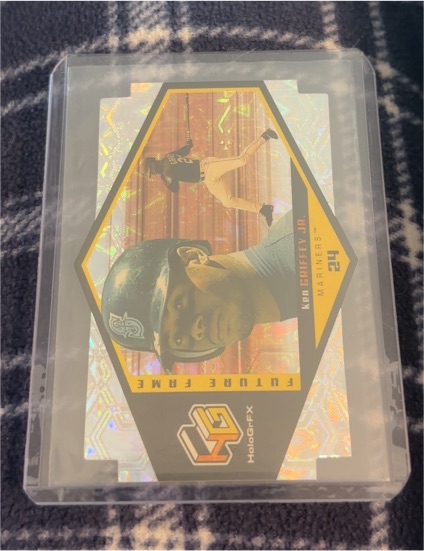 1999 Upper Deck HoloGrFX #F4 Ken Griffey Jr. Future Fame — front