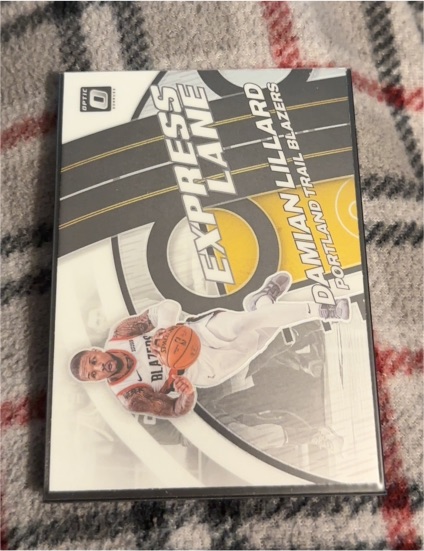 2021-22 Donruss Optic #2 Damian Lillard Express Lane — front