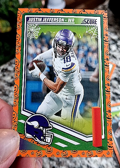 2025 Panini Score #230 Justin Jefferson — front