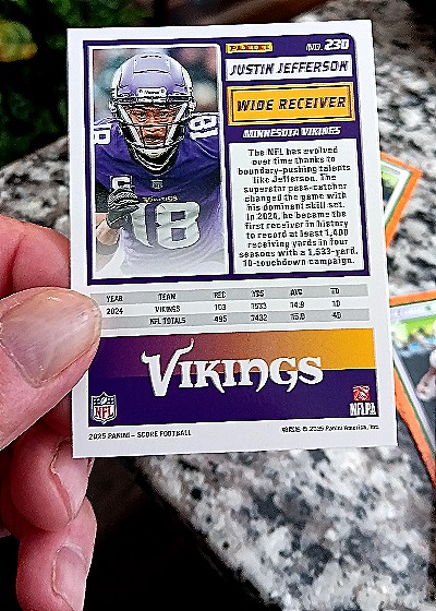 2025 Panini Score #230 Justin Jefferson — back