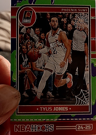 2024-25 Panini Haunted Hoops #83 Tyus Jones — front