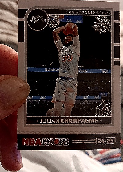 2023-24 Panini Haunted Hoops #188 Julian Champagnie — front