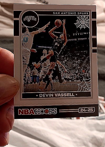 2024-25 Panini NBA Hoops #216 Devin Vassell — front