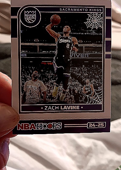 2024-25 Panini NBA Hoops Haunted Hoops #28 Zach LaVine — front