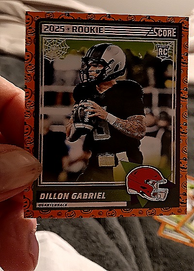 2025 Panini Score-A-Treat #41 Dillon Gabriel — front