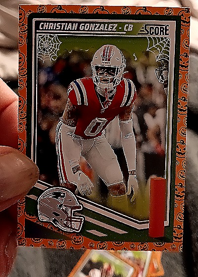 2025 Panini Score #228 Christian Gonzalez — front