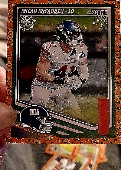 2025 Panini Score #216 Micah McFadden — front