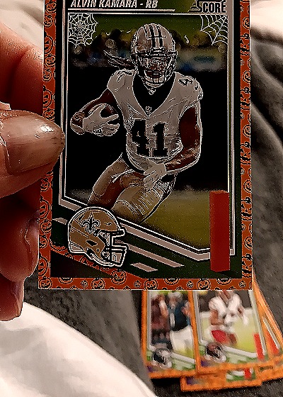 2024 Panini Score #122 Alvin Kamara — front