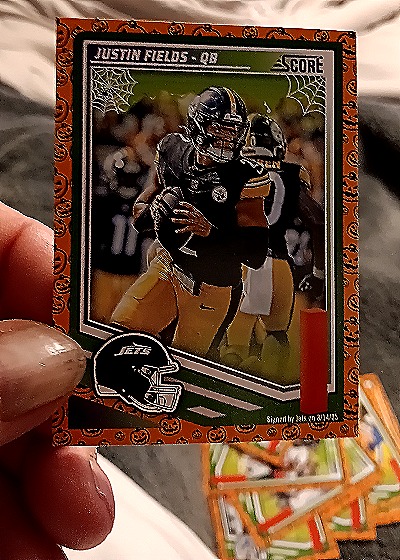 2025 Panini Score-A-Treat #210 Justin Fields — front