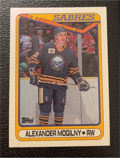 1990-91 Topps #42 Alexander Mogilny — front