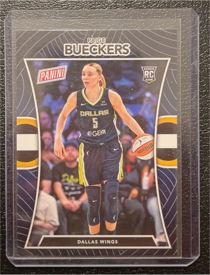 2025 Panini The National #VIP10 Paige Bueckers — front