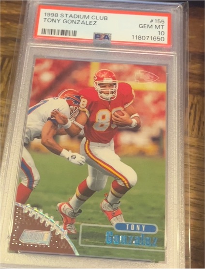 1998 Stadium Club #155 Tony Gonzalez — front