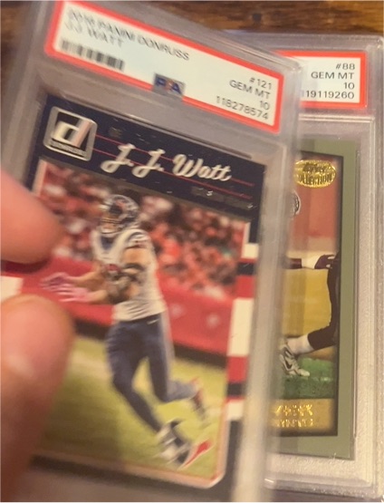 2016 Donruss #121 J.J. Watt — front
