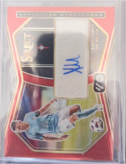 2022 Panini Select #17 Iago Aspas Pitchside Signatures — front