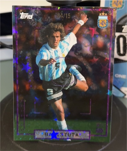 1994 Topps #04 Gabriel Batistuta — front