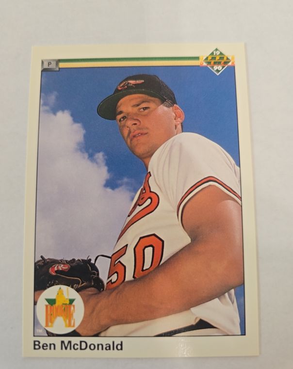 1990 Upper Deck #54 Ben McDonald — front