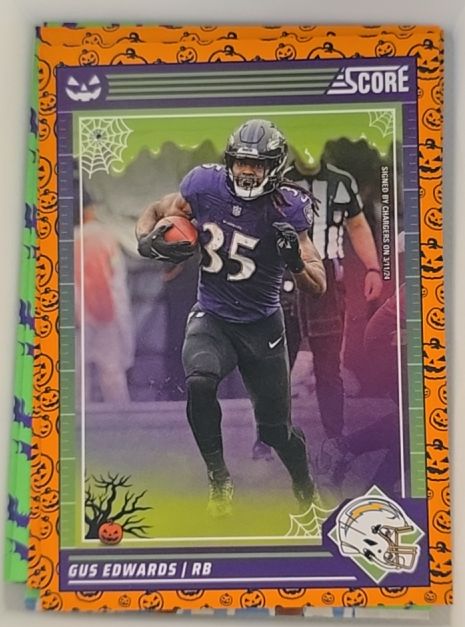 2024 Panini Score-A-Treat Orange Pumpkin #20 Gus Edwards — front