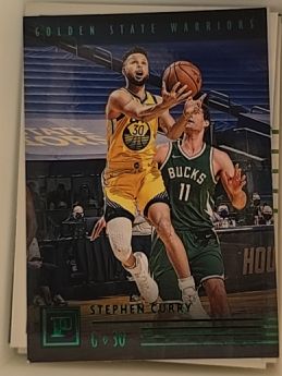 2020-21 Panini Chronicles #106 Stephen Curry — front