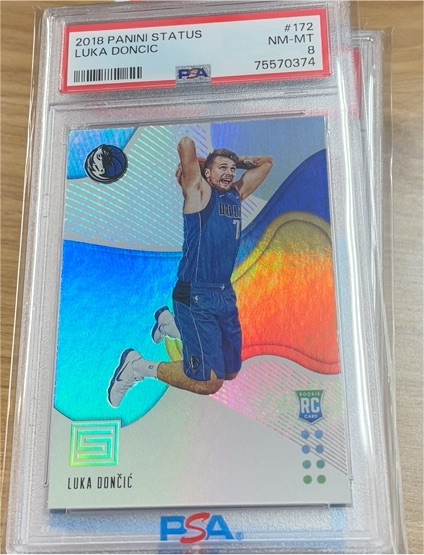 2018 Panini Status #172 Luka Doncic — front