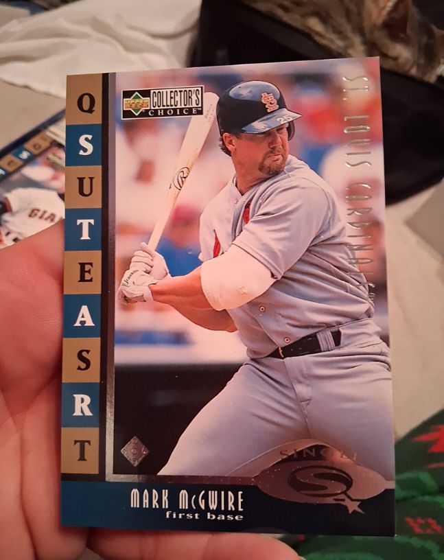 1998 Upper Deck Collector's Choice Starquest #SQ10 Mark McGwire — front