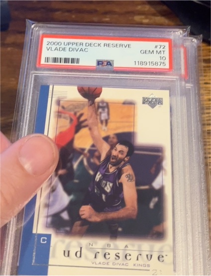 2000 Upper Deck Reserve #72 Vlade Divac — front