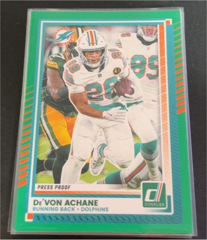 2025 Donruss Football #110 De'Von Achane — front