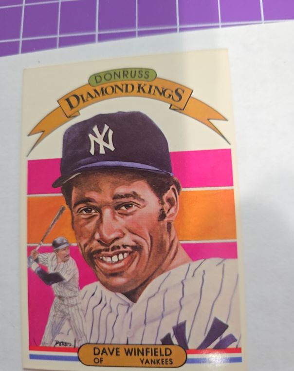 1982 Donruss Diamond Kings #18 Dave Winfield — front