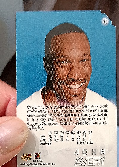 1997 Fleer Absolute John Avery — back