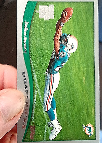 1999 Topps #193 John Avery — front