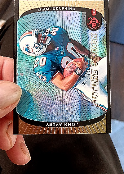 1999 Upper Deck Encore #198 John Avery — front
