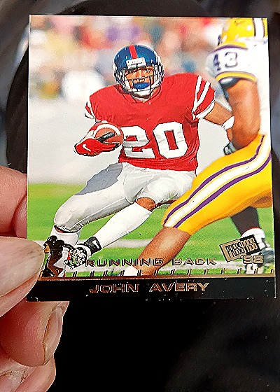 1998 Press Pass #25 John Avery — front