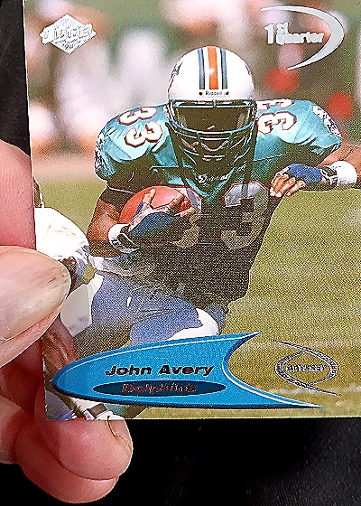1998 Collector's Edge Odyssey 1st Quarter #76 John Avery — front