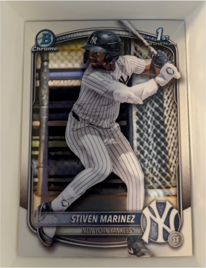2025 Bowman Chrome #BCP-189 Stiven Marinez — front