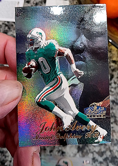 1998 Fleer Flair Showcase #25 John Avery — front