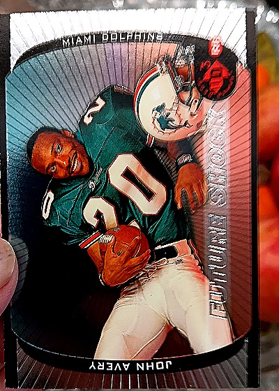 2000 Upper Deck MVP Air Show #108 John Avery — front