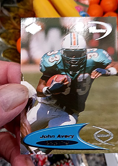1998 Collector's Edge Odyssey 3rd Quarter #76 John Avery — front